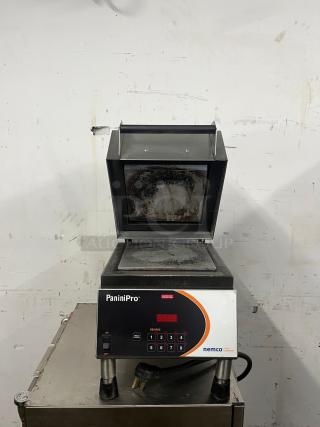 NEMCO 6900 Panini Press, single commercial model with grooved and smooth aluminum plates, 208v/1ph; gently used condition.