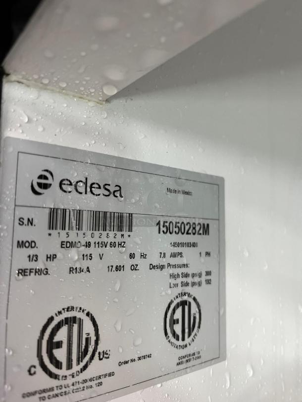 EDESA EDMO-49 double door merchandiser label, 115V, 60Hz, R134A refrigerant, made in Mexico.