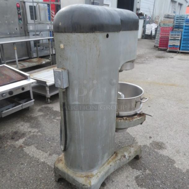 Hobart 60 Quart Stand Mixer, Model H-600T, with stainless steel bowl and hook. 208 Volt, 3 Phase. Used condition.