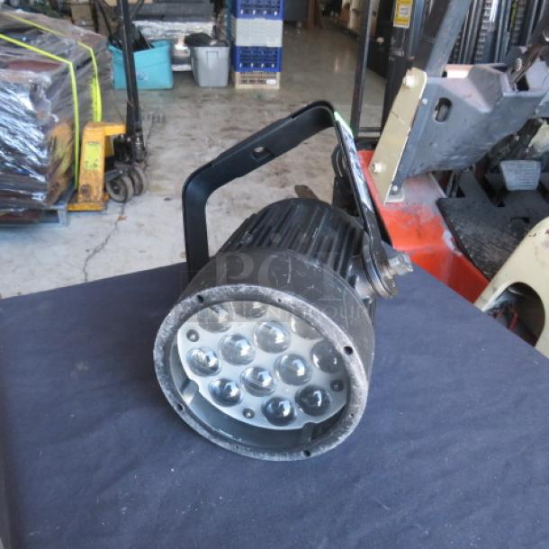 Chauvet DJ Slim Par Pro QZ12 USB LED stage light, black, 120 Volt, features 12 LEDs, used condition, minor surface wear.