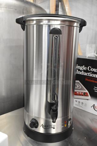 BRAND NEW IN BOX! Avantco 177WB29L 7.6 Gallon 196 Cup (29 Liter) Water Boiler. 120 Volts, 1 Phase. - Item #1227863