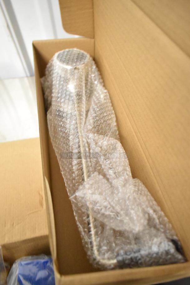 Boxed 600DT1 Regency Twist Handle Waste Valve, 3 1/2" sink opening, wrapped in bubble wrap, brand new, minor scratches/dents.