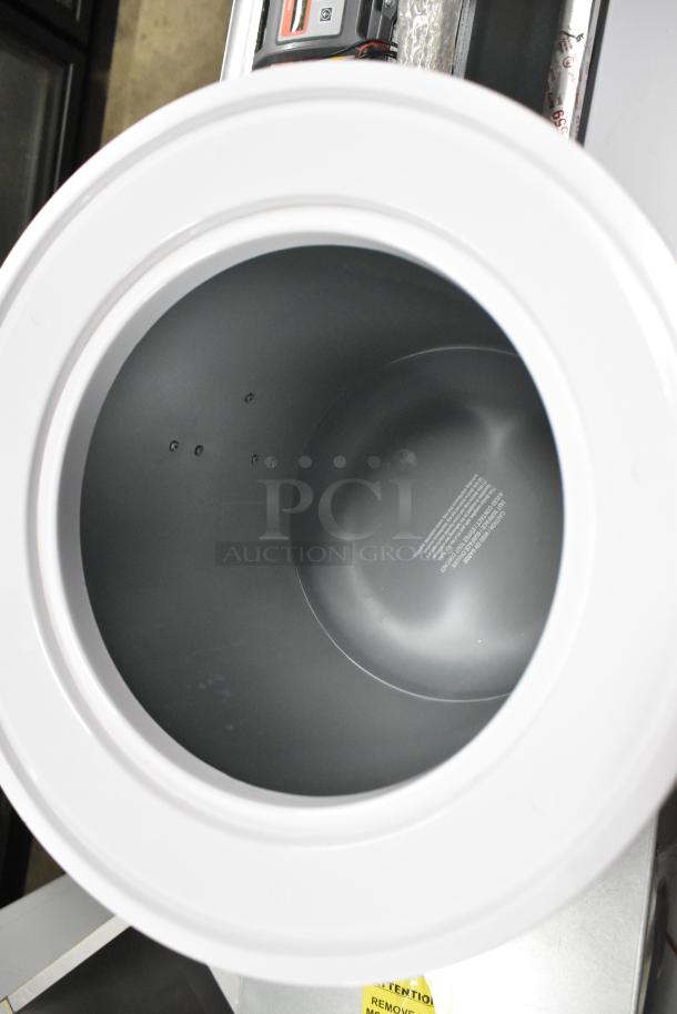 Towel warmer in excellent condition with inner heating chamber, 115 volts, 1 phase. Ideal for spa or home use.