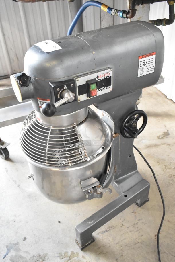 Avantco MX20 20-quart metal planetary dough mixer with bowl, guard, and whisk. 110V, 1-phase. Very good condition.
