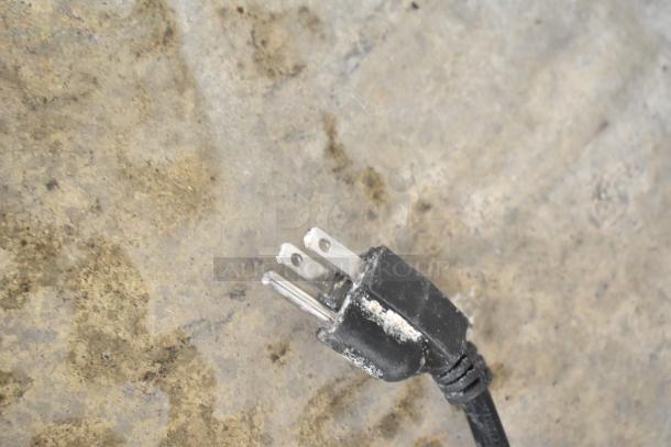 Power cord for Avantco MX20 Dough Mixer, 110 Volts, showing grounded plug with some wear on the casing.