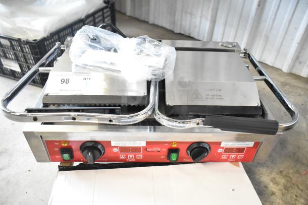 Brand new Avantco 177PG400GST stainless steel dual panini grill, grooved top, smooth bottom, 19 5/8"x9 1/8" surface.