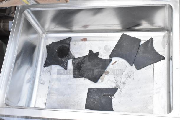 Regency 600IB1824CP ice bin, 18"x24", with 7 circuit post-mix cold plate, bottle holders, 51 lb capacity, no legs, new scratch and dent.