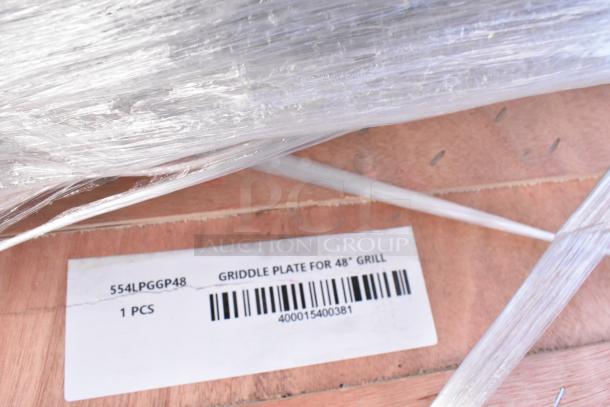 BRAND NEW 554LPGGP48 Backyard Pro Griddle Plate, scratch and dent condition, for LPG48 Grill. Wrapped with visible label.