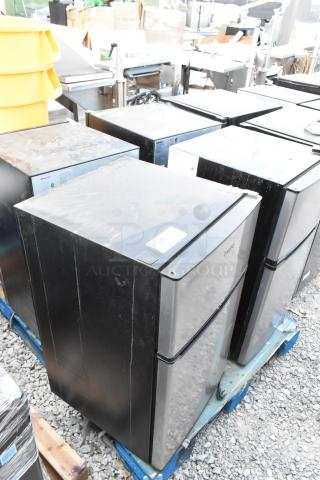 4 Various Mini Coolers Including Magic Chef HMAR33SE, Galanz GLR33MBKE23, Walmart MS553614756001. 120 Volts, 1 Phase. 4 Times Your Bid! - Item #1228109