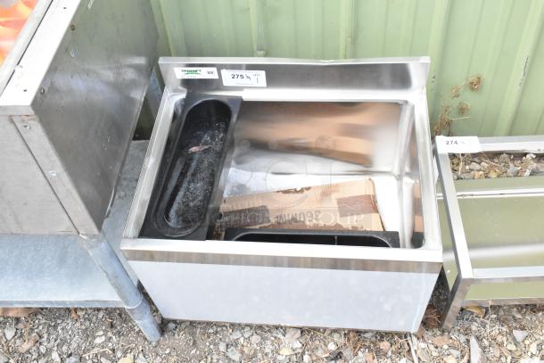 Brand new Regency 600IB1824 18"x24" underbar ice bin with 7 circuit post-mix cold plate. Includes bottle holders, minor scratches.
