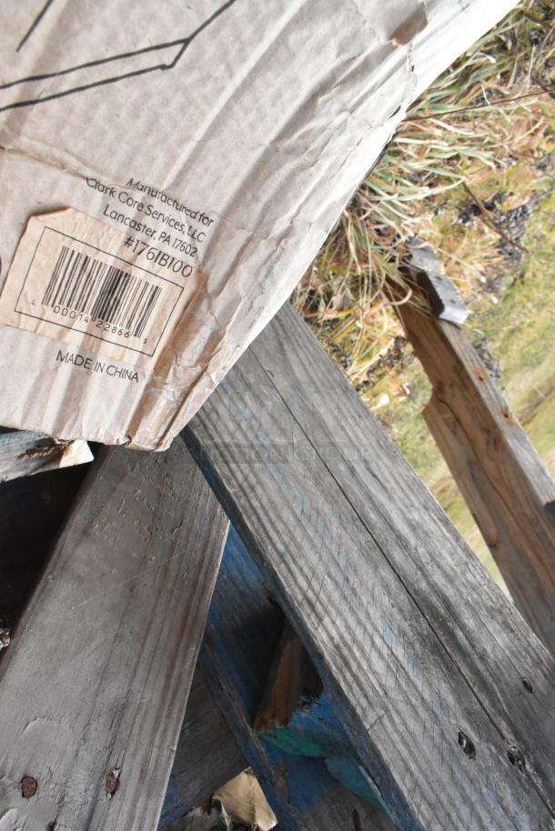 Crinkle-boxed Baker's Lane 176IB100 ingredient bin, new condition. Label shows barcode, "Made in China."