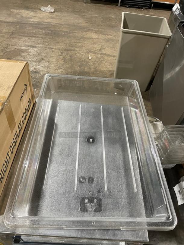 NEW Cambro clear polycarbonate food storage container, model 18263CW, 18"x26"x3.5", pristine condition.