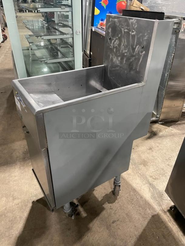 Pitco Frialator 40D-SM commercial stainless steel 40 lb. deep fat fryer, natural gas, with backsplash, on casters.