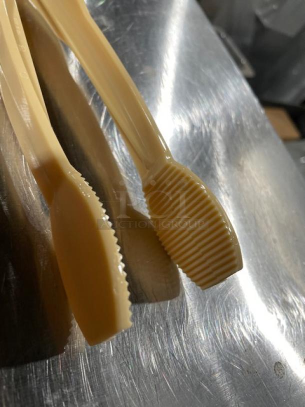 NEW Cambro beige 9" flat serving tongs, Model TG9133, commercial-quality, textured grip, durable plastic.