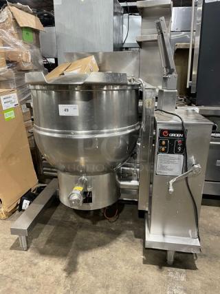 Groen DHT/1-40 stainless steel 40-gal tilting steam kettle, natural gas, on legs, includes control panel.