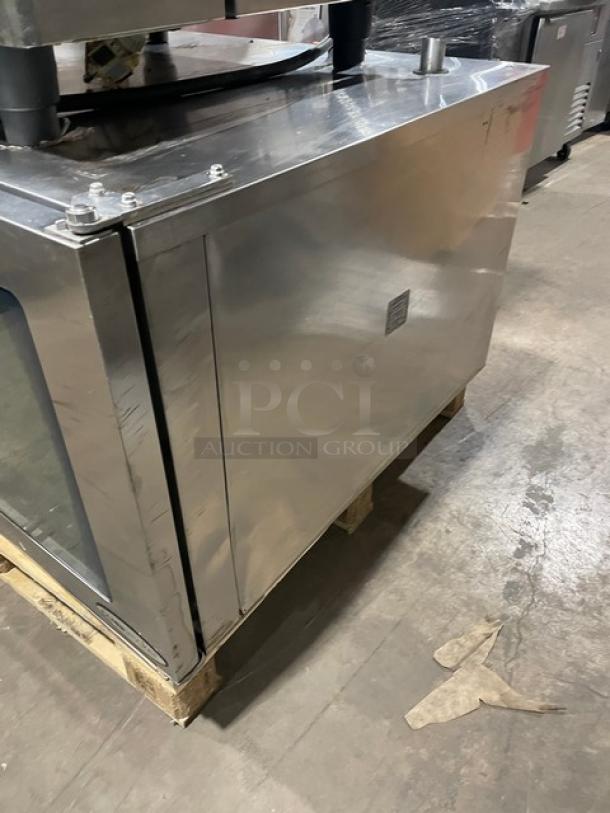 Alto-Shaam 714ESISK Combitherm stainless steel combi/smoker oven, electric, single stack, visible wear.