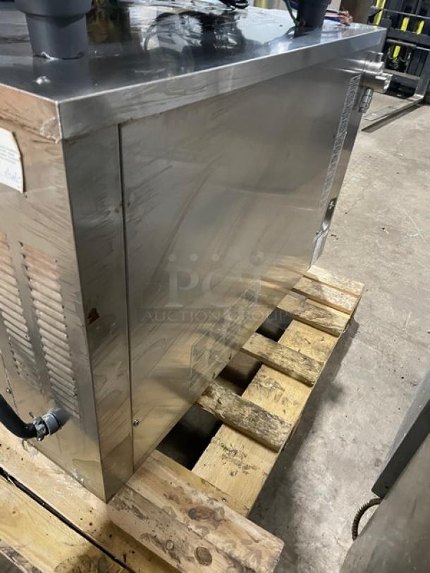 Alto-Shaam Combitherm 714ESISK stainless steel combi/smoker oven, electric, includes CombiSmoke, 208-240V, 3 phase.