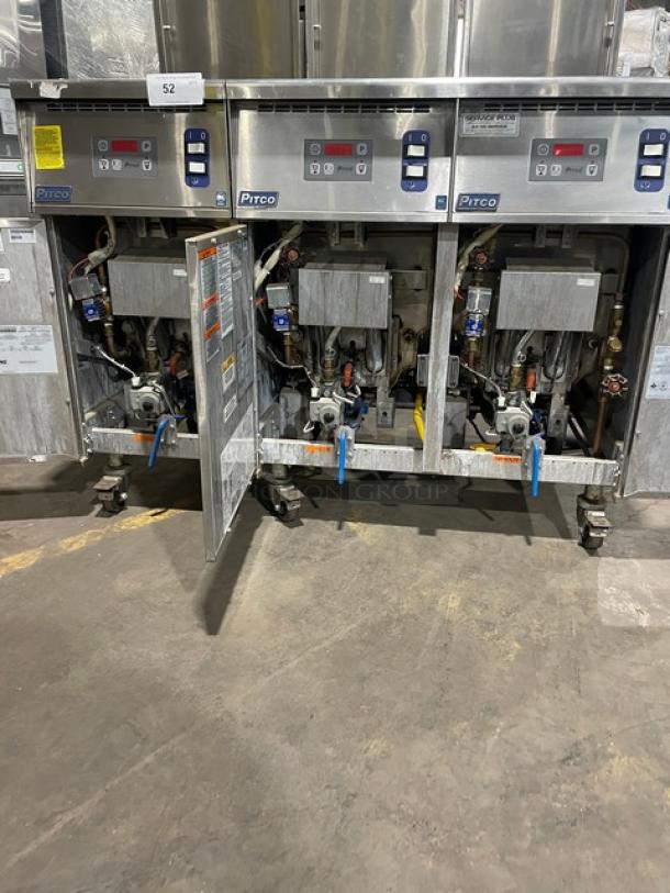 Pitco SRTG 3-bay pasta cooker/rethermalizer, stainless steel, natural gas, 17.5 gal, on casters, with backsplash, 115V.