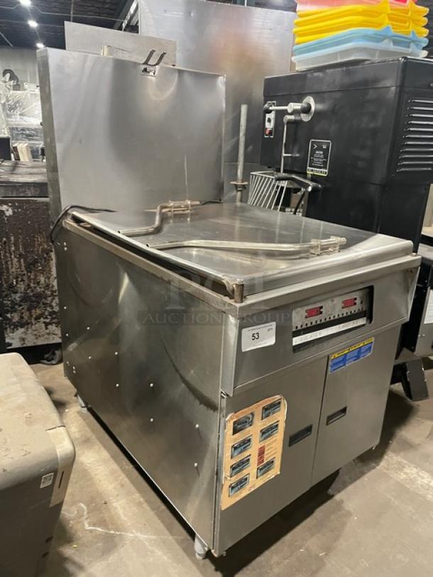 Pitco DD24RUFM commercial stainless steel donut fryer, natural gas, 120V, on legs, with back splash, model SN: G05CB006855.