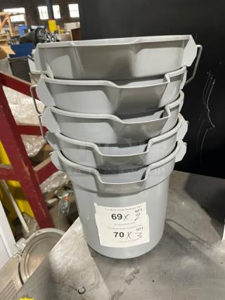 Rubbermaid BRUTE 10 Qt. gray sanitizer mop bucket, model 1946206. New condition, stacked with visible labels.