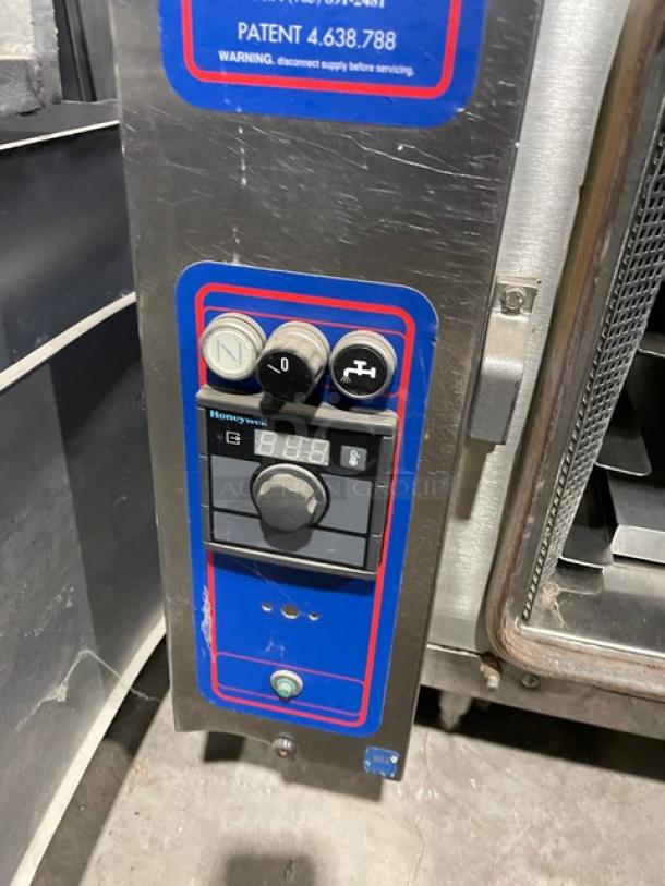 Euroven US04UNO2 commercial combi oven, stainless steel, electric, 208/240V 3-phase, on legs, control panel shown.