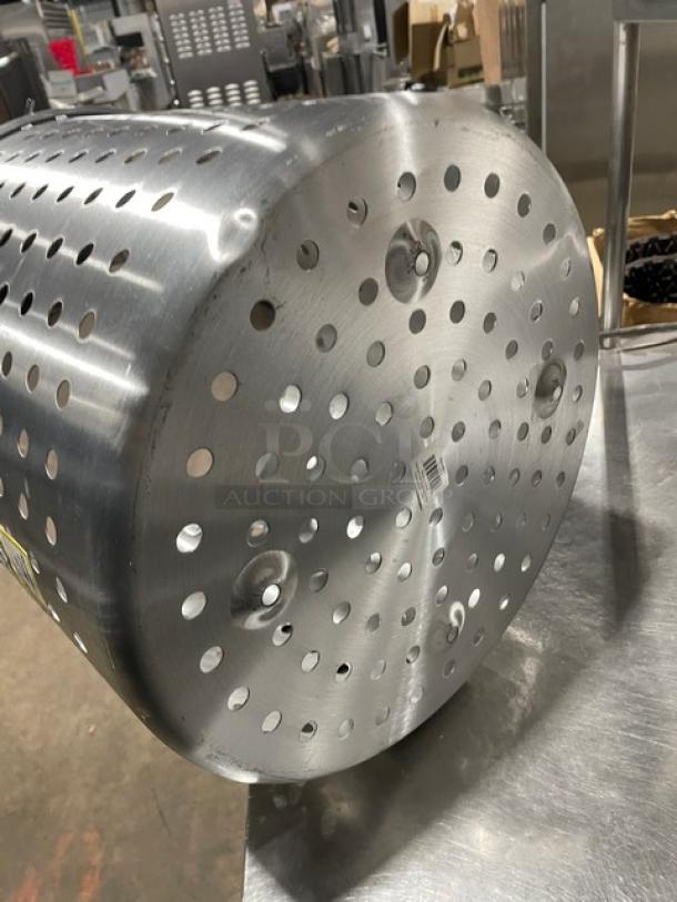NEW Adcraft Hyperion3 Series 39 Qt. Aluminum Perforated Steamer Basket, Model H3-SB39, visible barcode, excellent condition.