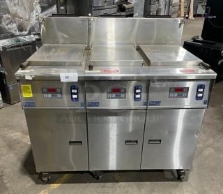 Pitco SRTG 3-bay pasta cooker, stainless steel, natural gas, 17.5 gal, back splash, 115V, on casters, excellent condition.