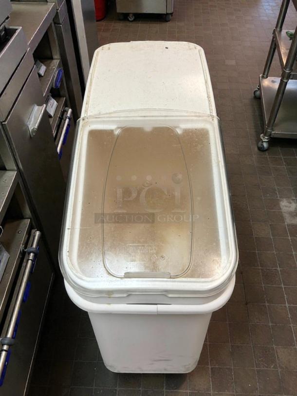 Winco IB-21 ingredient bin, 21-gallon capacity, refined condition, tested and working, visible lid markings.
