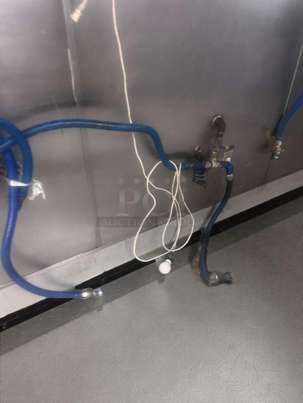 Commercial gas appliance connector hoses, blue, in prime condition. Fully inspected and ready for use.