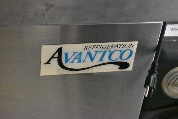 Avantco 178SSPT71MHC stainless steel commercial sandwich salad prep table; bain marie mega top, commercial casters, 115V.