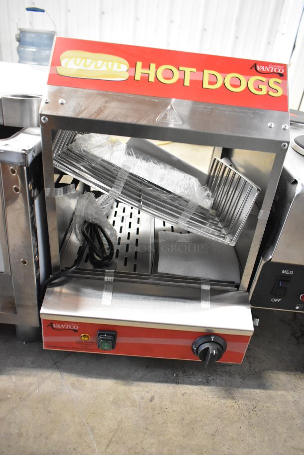 Avantco 177HDS175 hot dog steamer, brand new, stainless steel, scratch and dent, holds 175 dogs/40 buns, 120V, 1 phase.