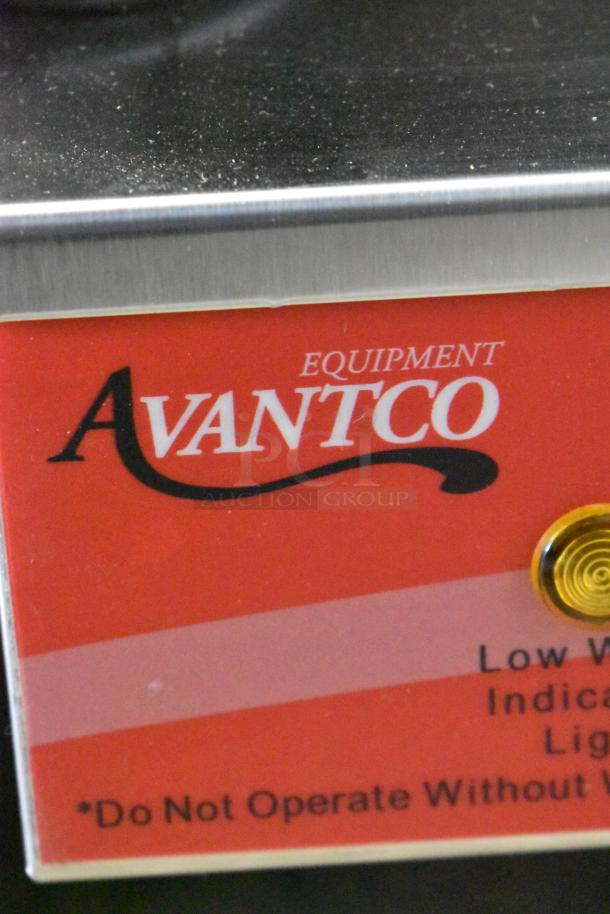 Stainless steel Avantco 177HDS175 hot dog steamer, electric with labels, brand new condition, slight scratches.