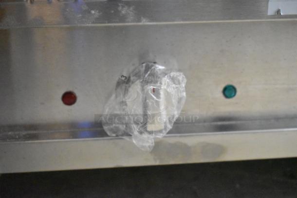 Brand new ServIt 423EST3WO steam table control knob. Stainless steel, scratch and dent condition, plastic wrapped.