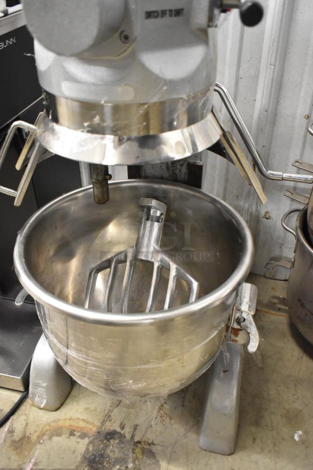 Fleetwood AE-20A 20 Quart Dough Mixer with mixing bowl, bowl guard, paddle attachment. Metal, commercial use, 115 volts, 1 phase.