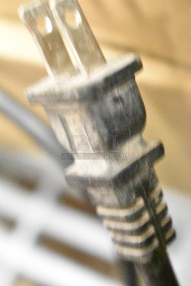 Close-up of plug for Bauer 1641E-B 1-1/8" SDS Variable-Speed Corded Rotary Hammer, 120V.