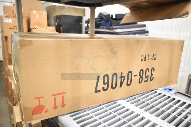 Brand new, scratch-and-dent 358-04067 Metal Flying Eagle in original packaging. Box shows minor wear.