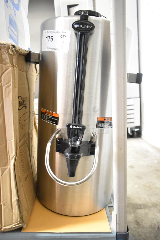 Bunn TITAN TF SERVER 39400.0001, 3-gallon insulated server for Bunn 39200.0000 Titan Dual Brewer, stainless steel, excellent condition.