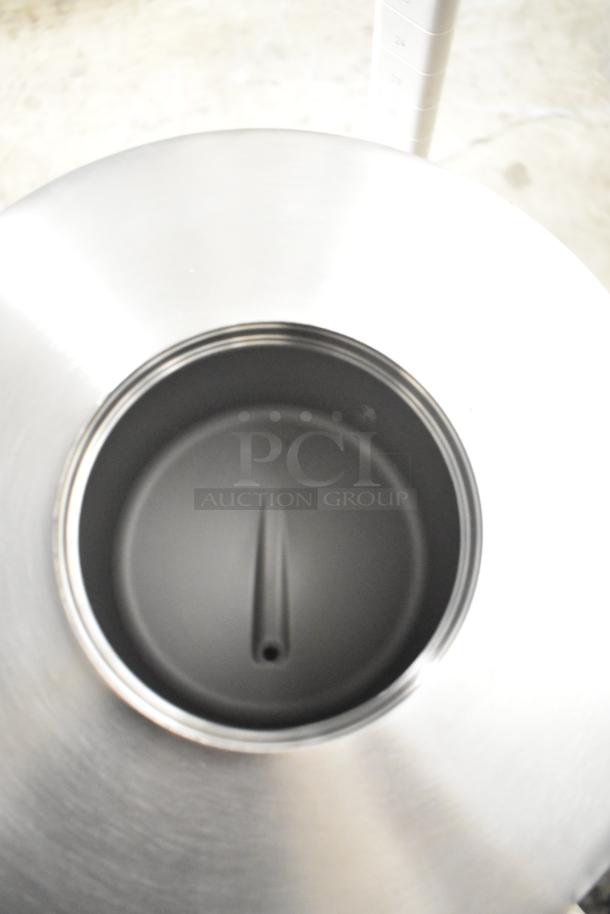 Bunn 2025 TITAN TF Server, model 39400.0001, 3-gallon insulated stainless steel server, top view.