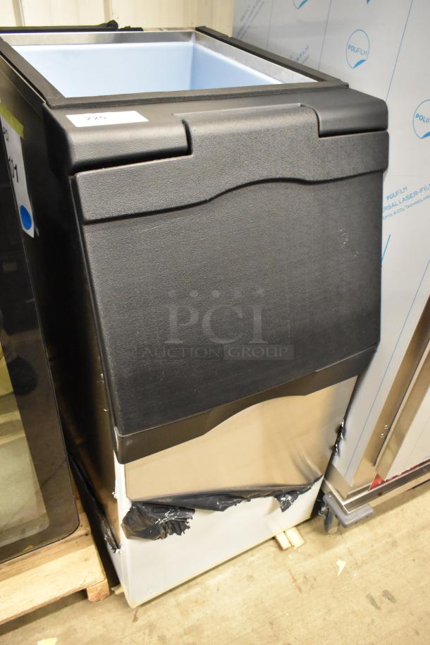 Brand new Avantco 194BIN40022 stainless steel ice storage bin, 22", 383 lb capacity, slight scratches and dents.