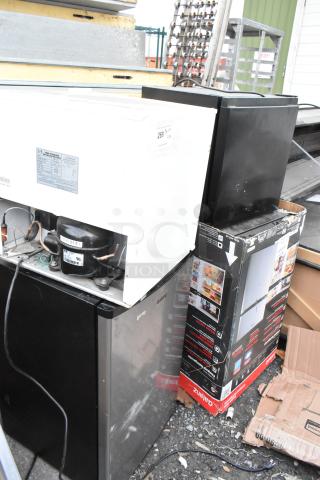 4 appliances including EdgeStar CMF151L freezer and Galanz GL43S5 mini cooler, 115 volts, 1 phase, in used condition.