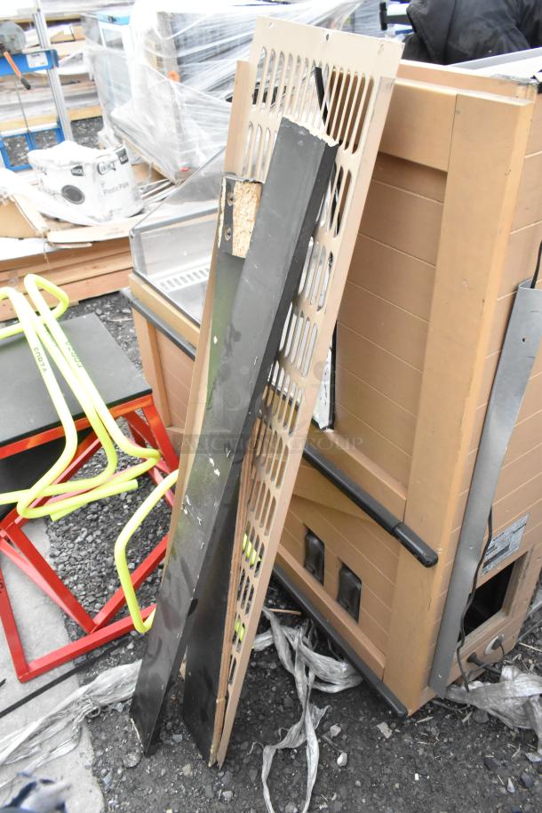 Killion PFW-74-43-48-V-N-MOBILE metal commercial merchandiser in used condition, features visible wear, ideal for grab-and-go displays.