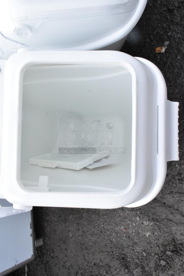 Baker's Lane 176IB100 6.3-gallon ingredient bin with flip lid, label sheet, and scoop. New, minor scratches.