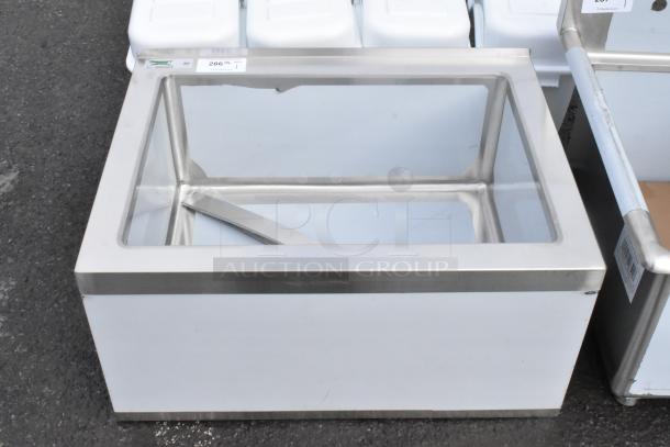 Brand new Regency 600SM202812 33" 16-gauge stainless steel mop sink. Dimensions: 28" x 20" x 12". Scratch and dent condition.