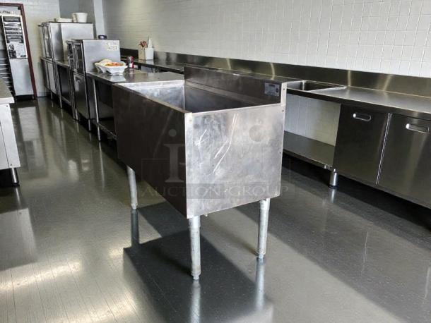 High-grade Krowne 18-36-7 stainless steel ice bin, NSF certified, inspected, commercial use, excellent condition.