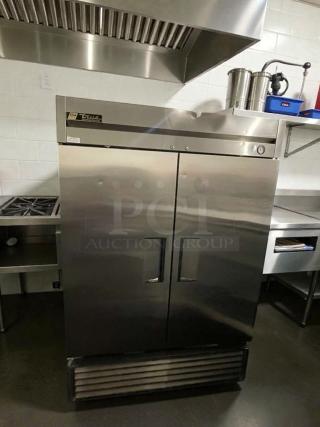 True R49-S commercial refrigerator, premium condition, stainless steel, 115V, dual door, fully tested, True Manufacturing.