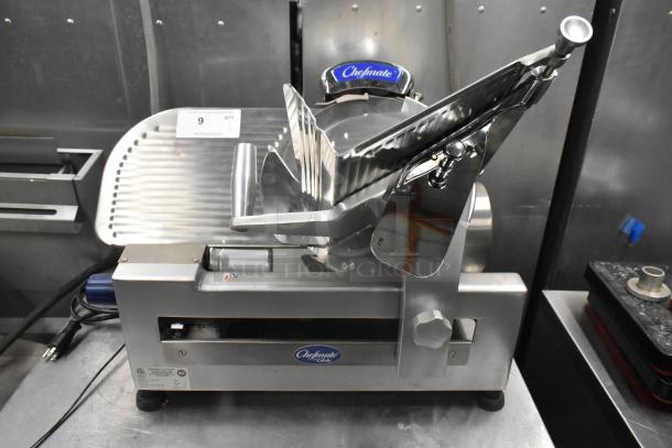 Globe Chefmate GC 512 stainless steel meat slicer with blade sharpener, 115V, 1 phase. Excellent condition, countertop model.