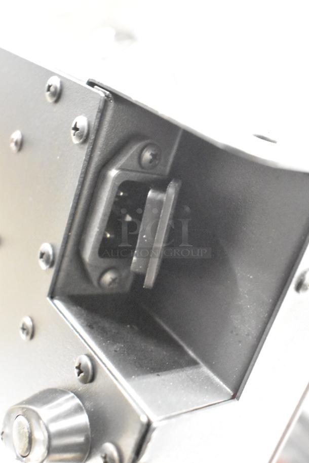 Avantco 177ICW300 induction range, metal frame, countertop model, single burner, 120 volts, visible electric connector.