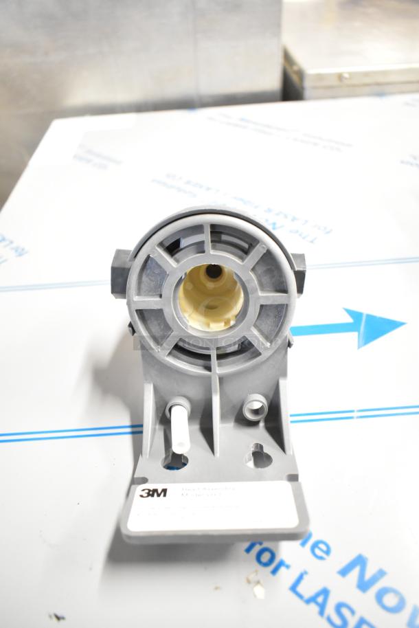 3M VH3 Head Assembly, brand new, minor scratches and dents, gray plastic, labeled with "3M" logo and model.