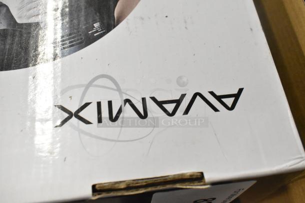 Brand new AvaMix 928IBHD21 immersion blender box with visible brand logo and light scratches. 21" heavy-duty, 1 1/4 hp.