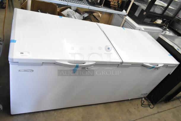 Brand new KoolMore SCF-24C commercial chest freezer, 24 cu ft, 115V, 1 phase. Scratch and dent condition.